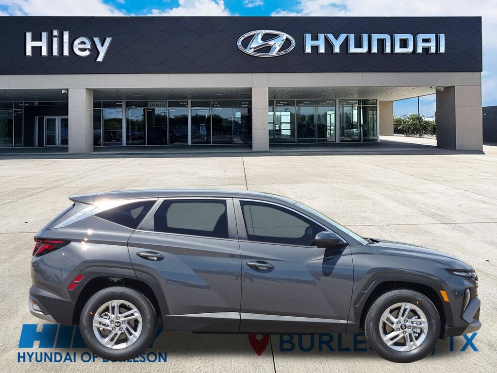 New 2026 Hyundai Tucson SE SUV