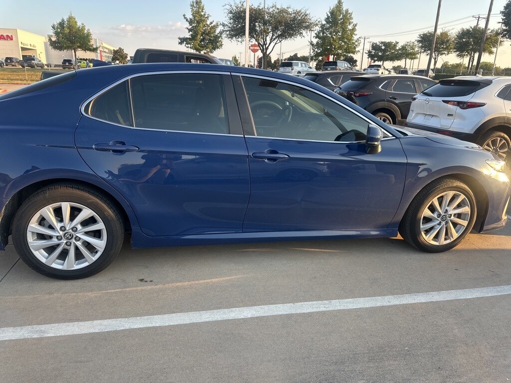 2024 Toyota Camry LE photo 3