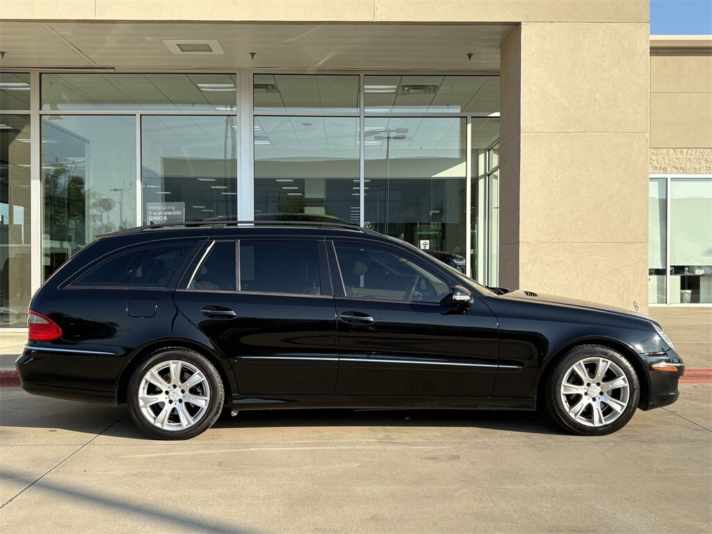 2009 Mercedes Benz E 350 4MATIC photo 3