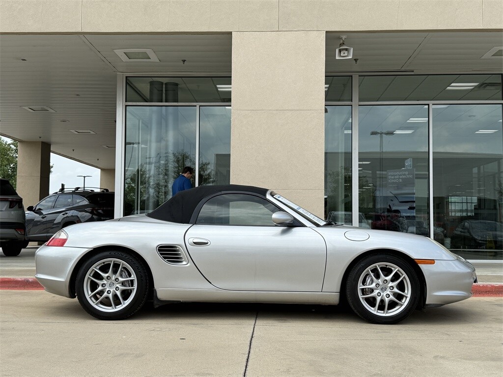 2004 Porsche Boxster Base photo 2