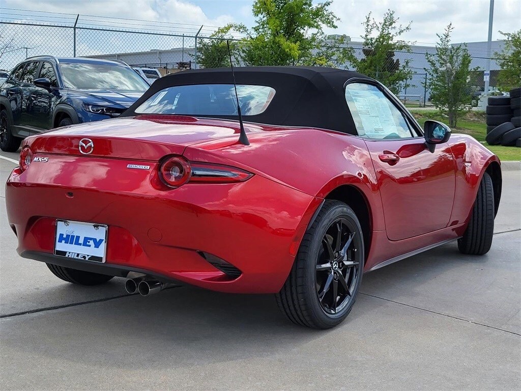 2025 Mazda MX-5 Miata Miata Sport photo 4