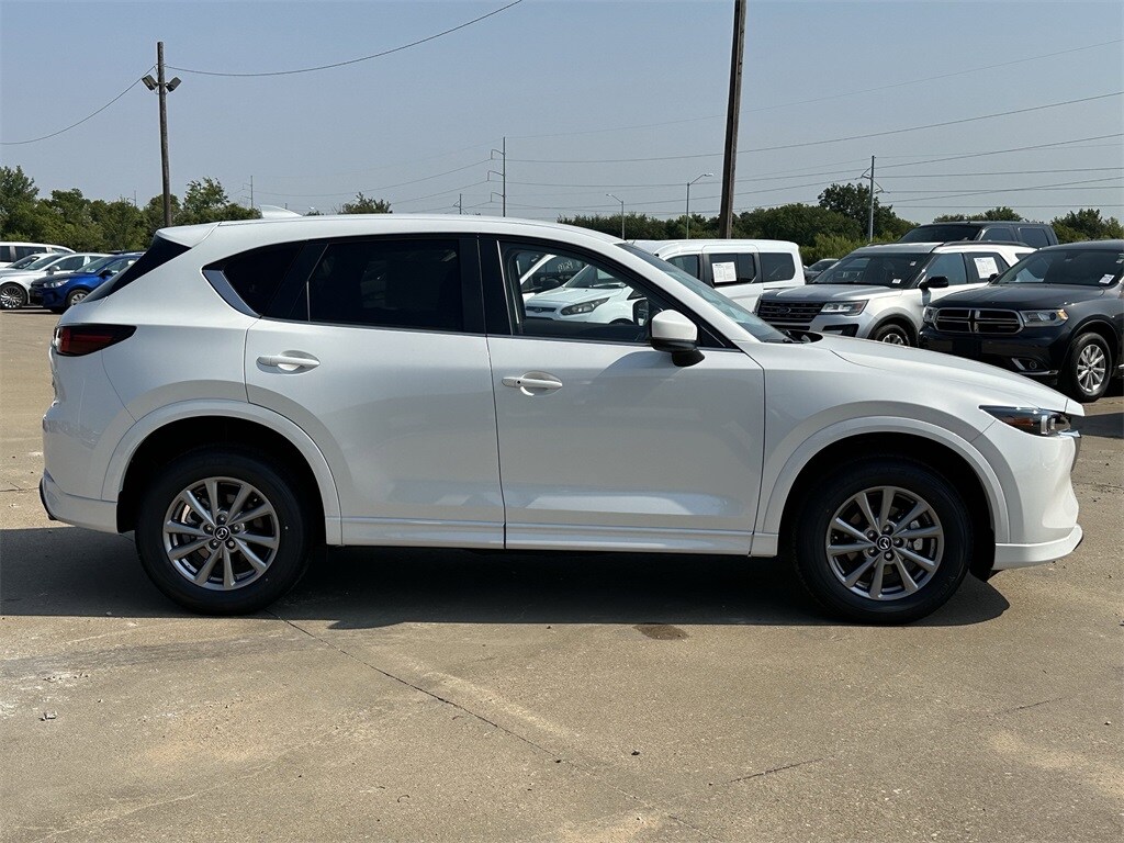 2025 Mazda CX-5 2.5 Select photo 4