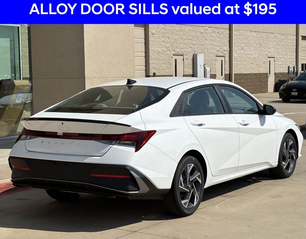 New 2025 Hyundai Elantra SEL Sport Sedan