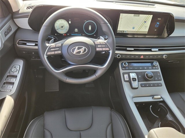 2025 Hyundai Palisade SEL photo 2