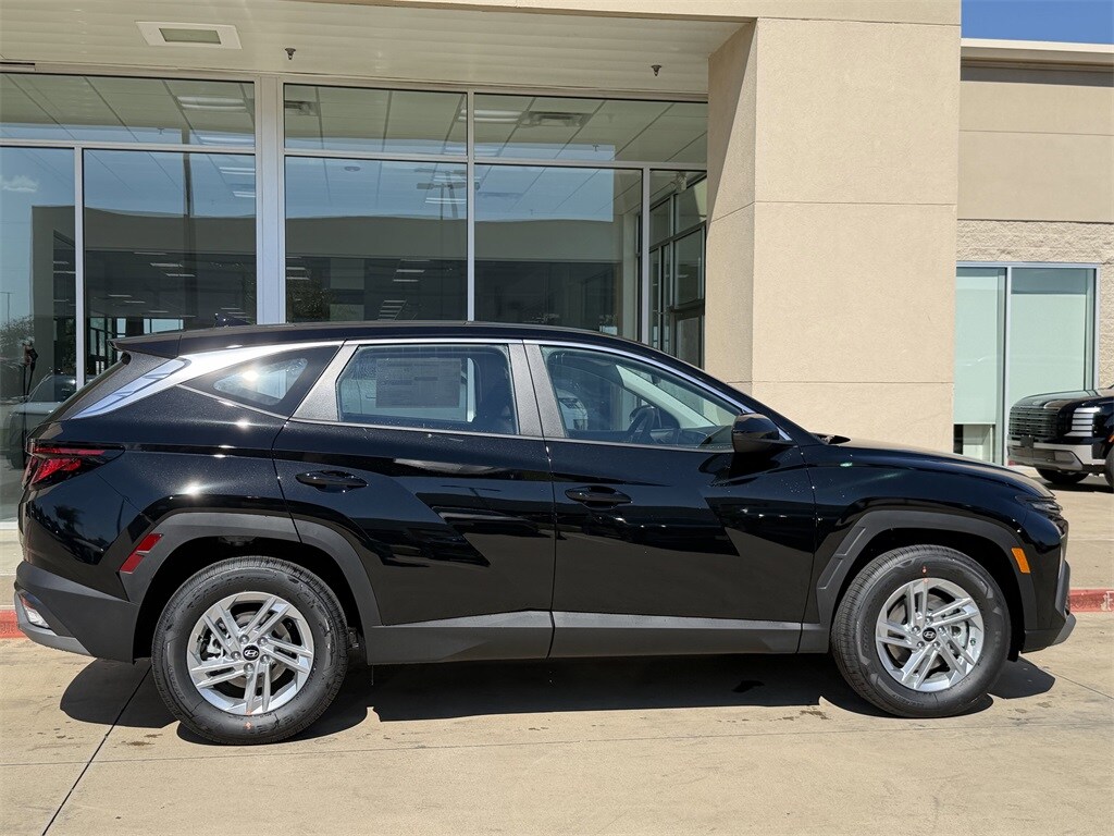 New 2026 Hyundai Tucson SE SUV
