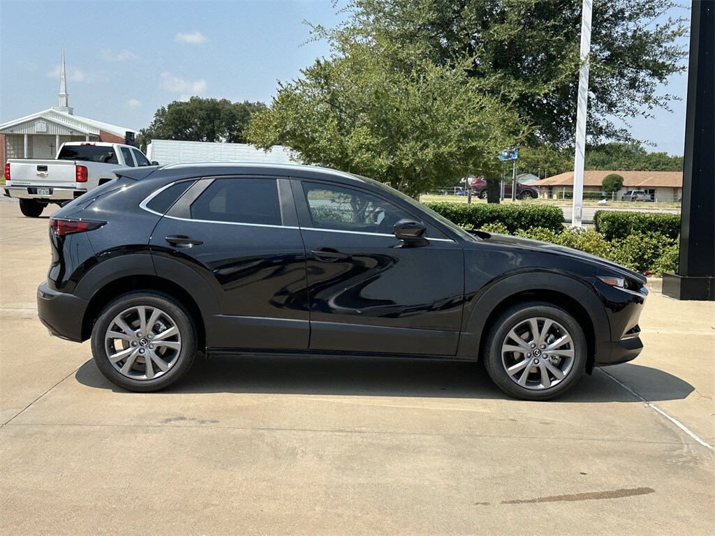 2025 Mazda CX-30 2.5 S Preferred photo 3