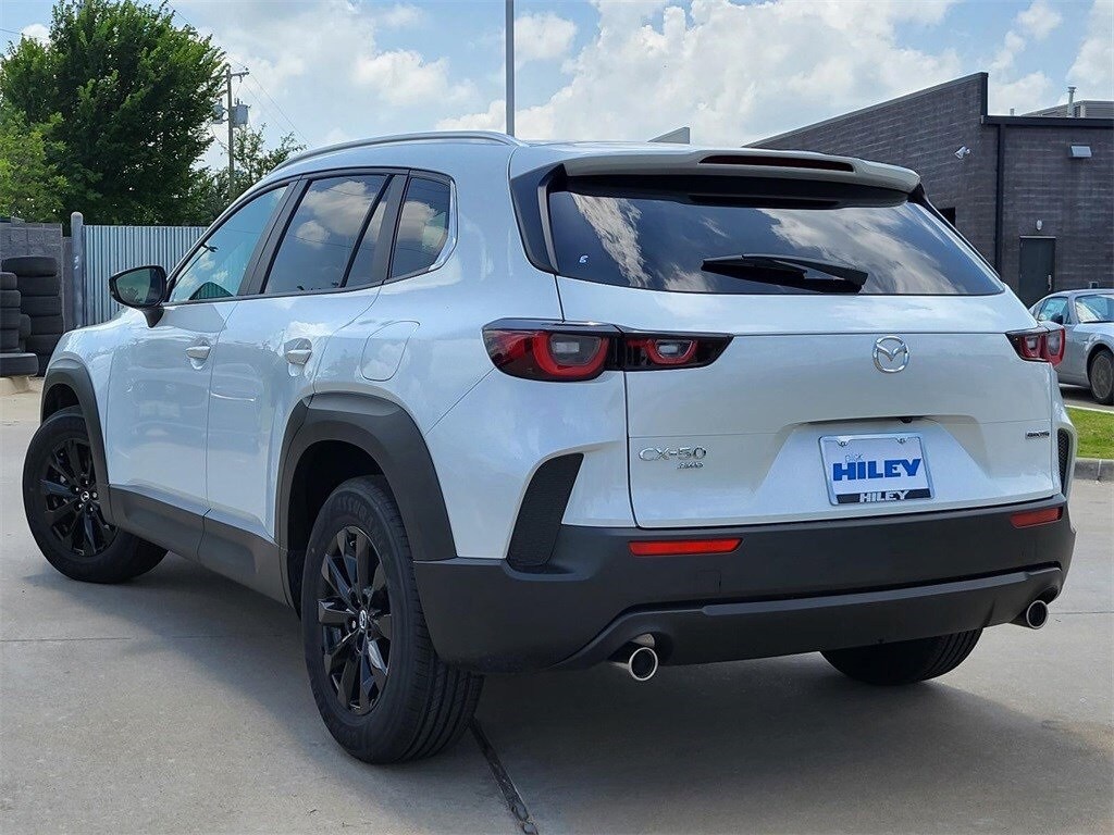 2025 Mazda CX-50 2.5 S Preferred photo 2