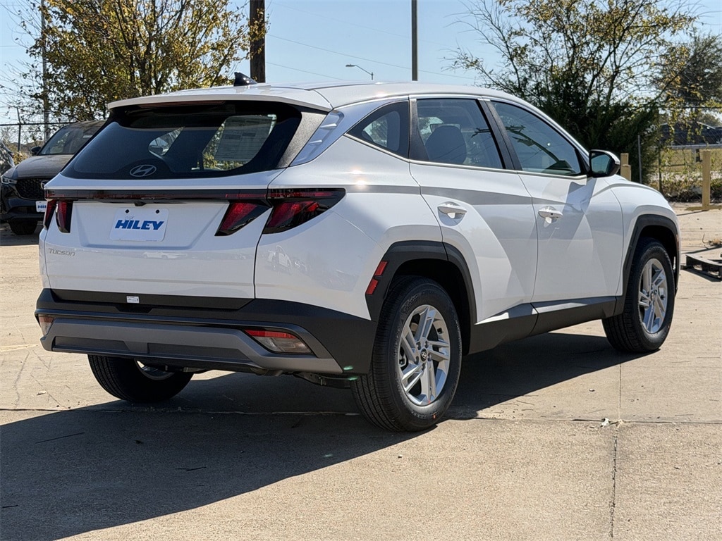 New 2026 Hyundai Tucson SE SUV