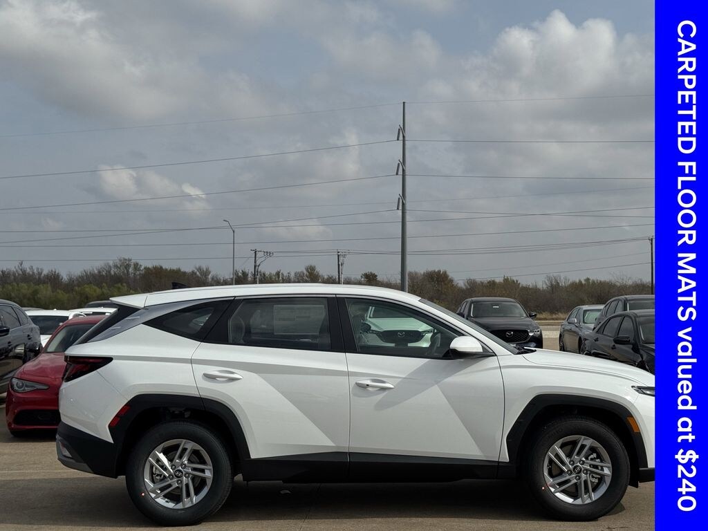 New 2026 Hyundai Tucson SE SUV