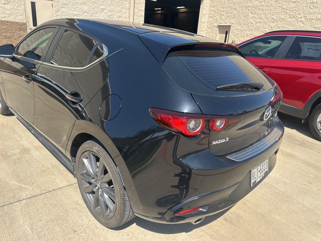 2024 Mazda Mazda3 Hatchback 2.5 s Preferred photo 2