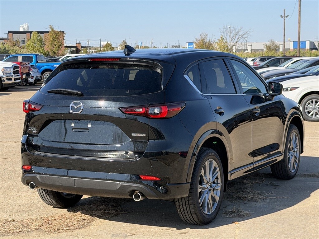2025 Mazda CX-5 2.5 Premium Plus photo 2
