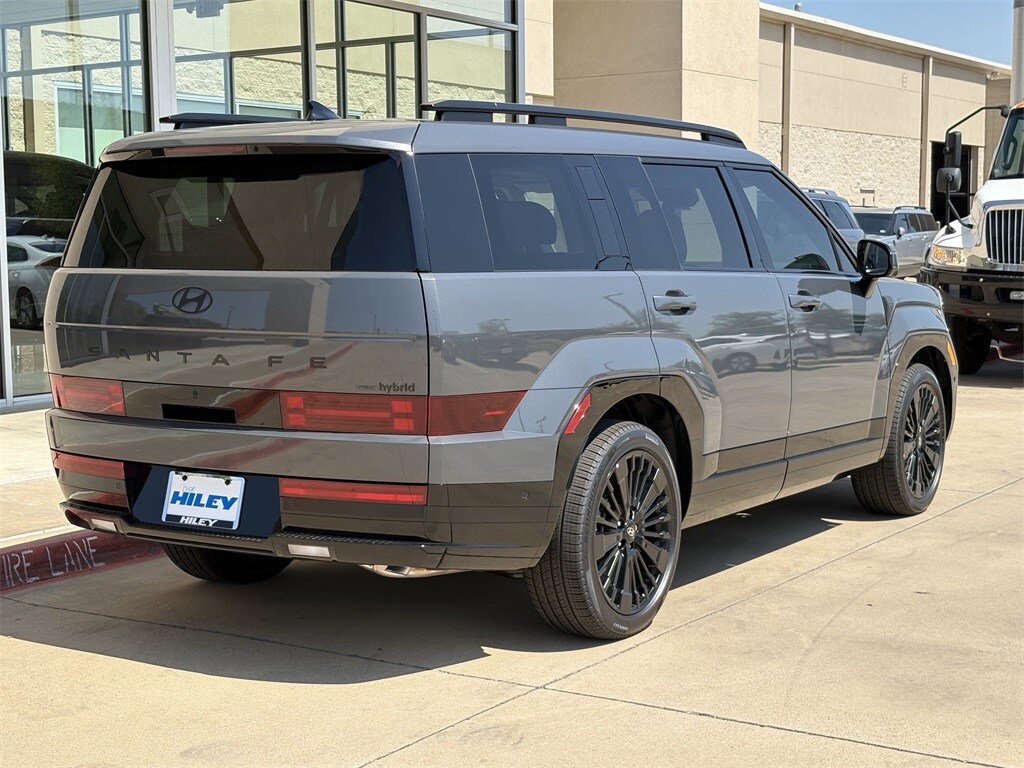 2026 Hyundai Santa Fe Calligraphy photo 2