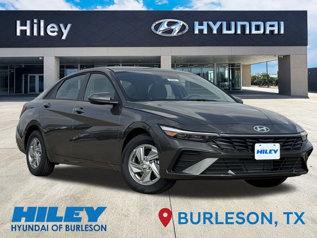 New 2026 Hyundai Elantra SE Sedan