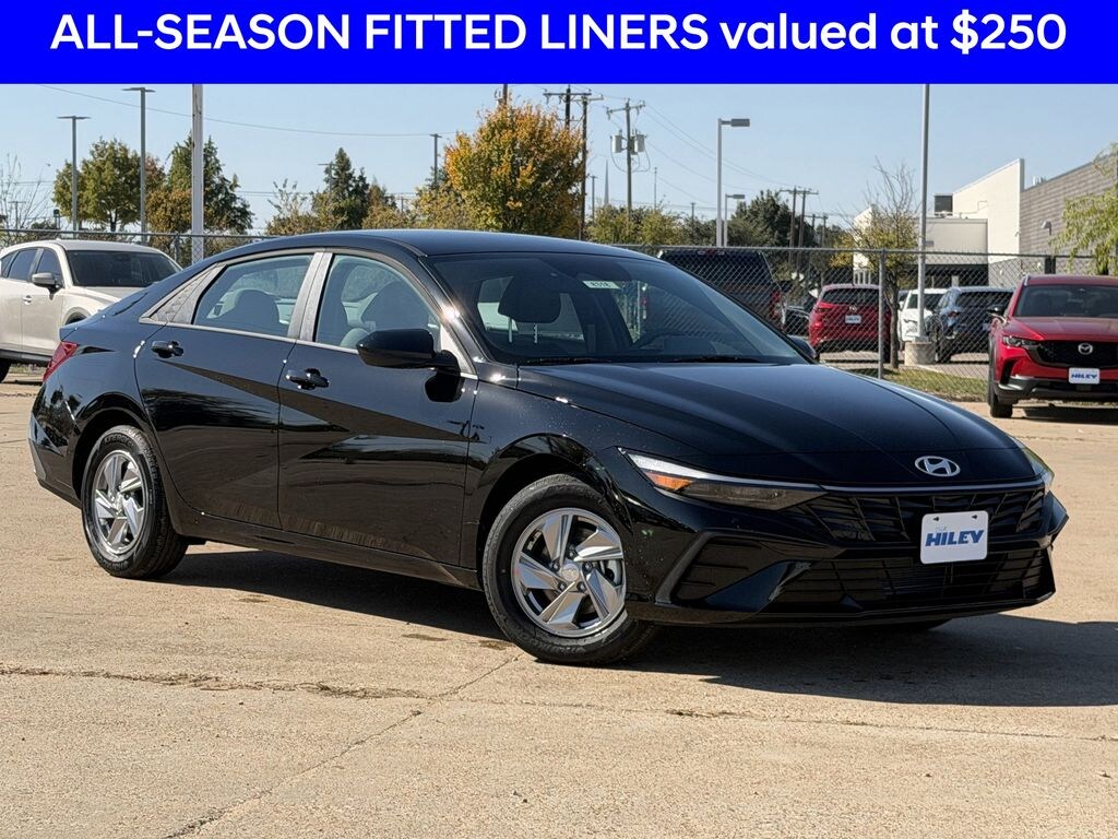 New 2026 Hyundai Elantra SE Sedan