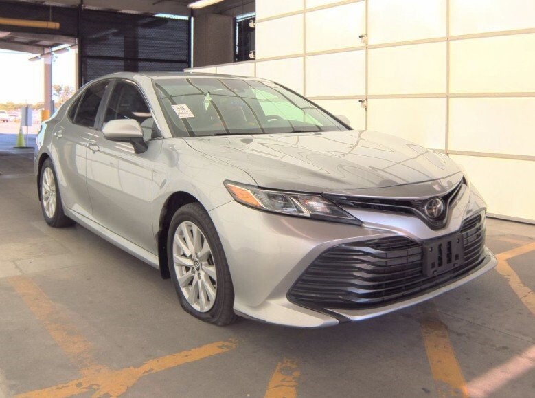 2018 Toyota Camry L photo 4