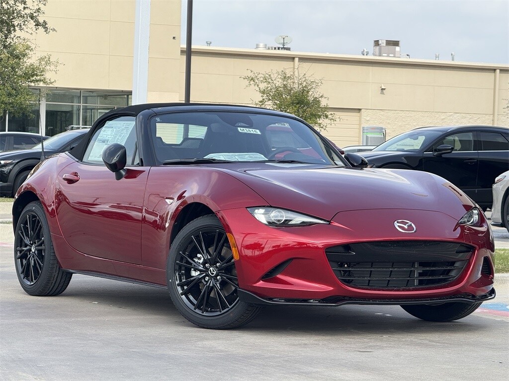 2025 Mazda MX-5 Miata Miata photo 2