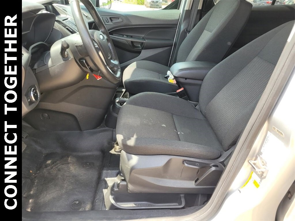 2017 Ford Transit Connect XL Wagon photo 3