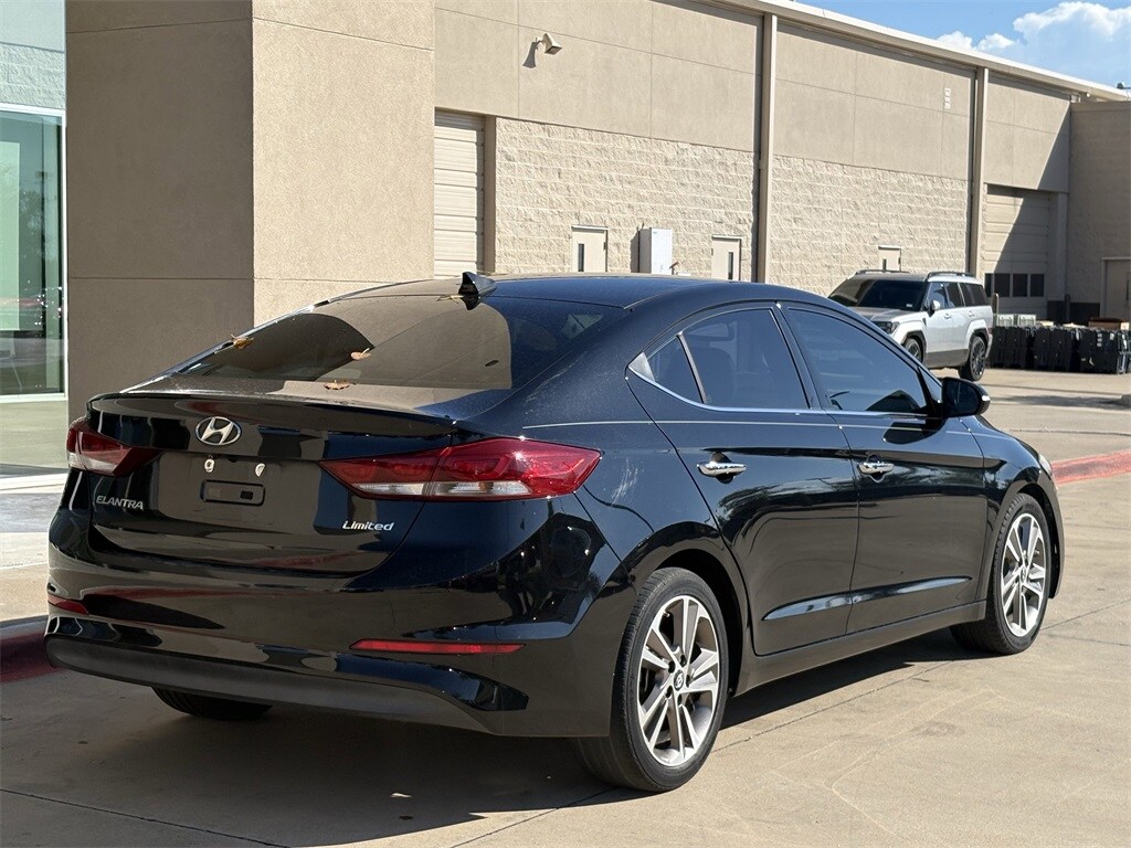 2017 Hyundai Elantra Limited photo 3