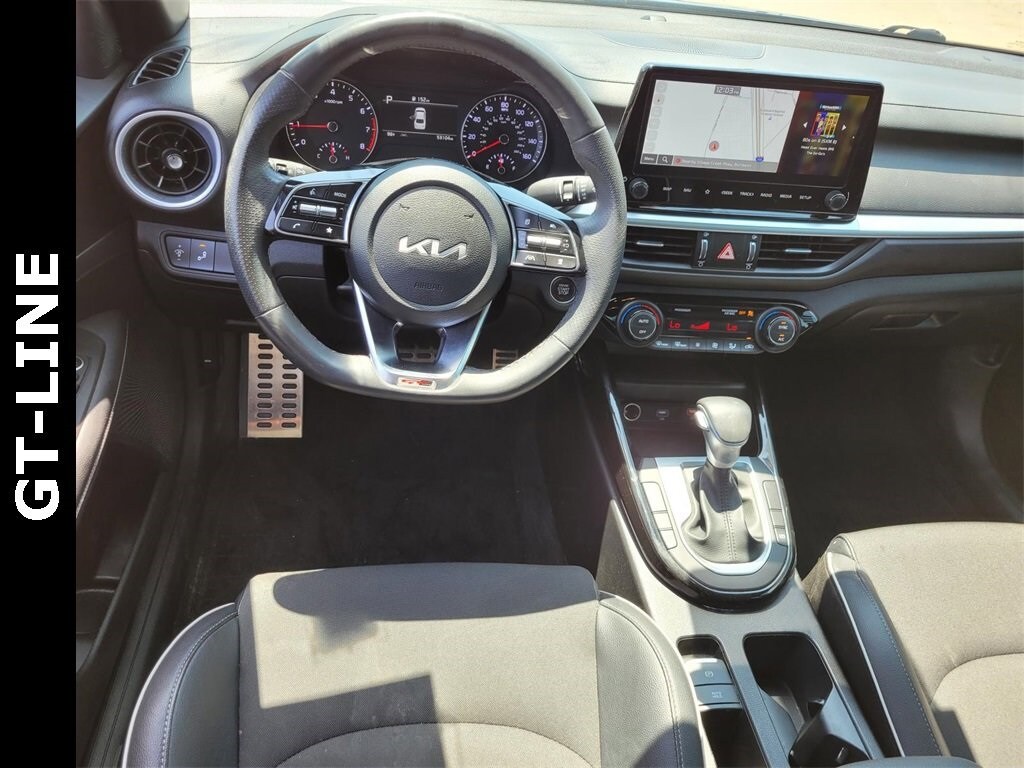 2024 Kia Forte GT-Line photo 2