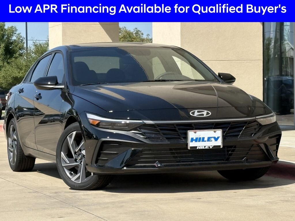 New 2025 Hyundai Elantra SEL Sport Sedan