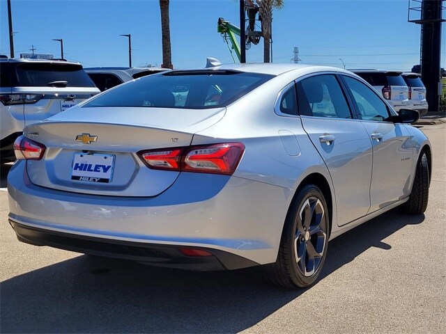 2022 Chevrolet Malibu 1LT photo 4