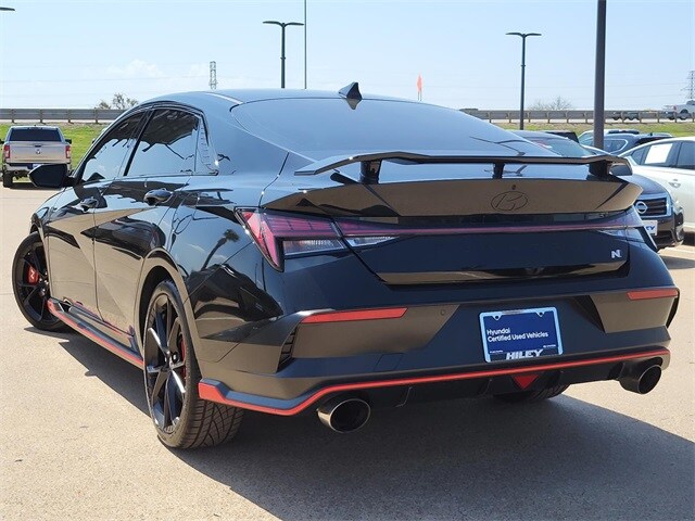 2024 Hyundai Elantra N Base photo 3