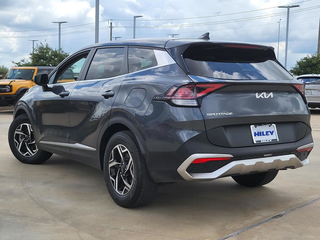 Used 2023 Kia Sportage LX SUV