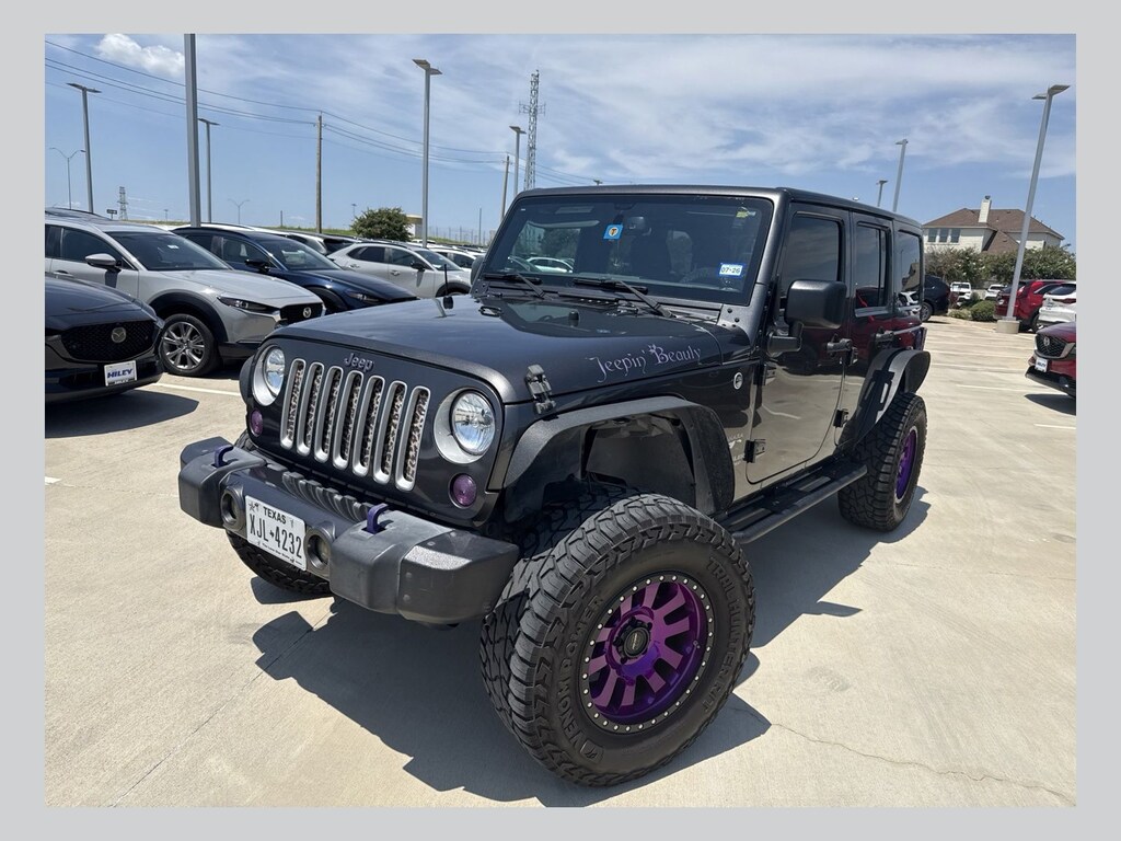 Used 2016 Jeep Wrangler Unlimited Sahara SUV