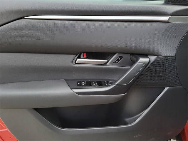 2025 Mazda CX-50 Preferred - Photo 16