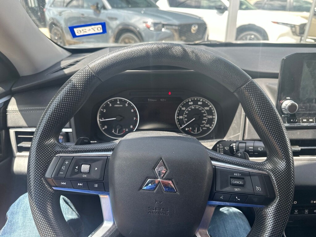 Used 2022 Mitsubishi Outlander ES SUV