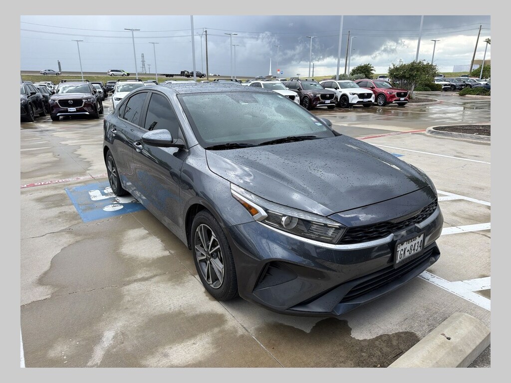 Used 2022 Kia Forte LXS Sedan