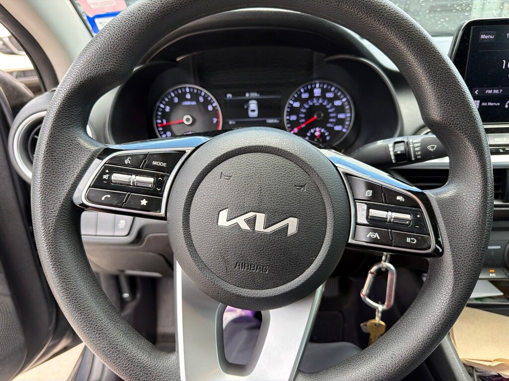 Used 2022 Kia Forte LXS Sedan