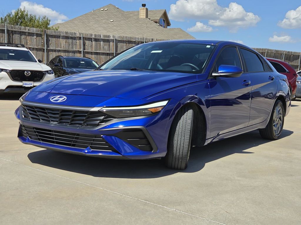 Used 2024 Hyundai Elantra SEL Sedan