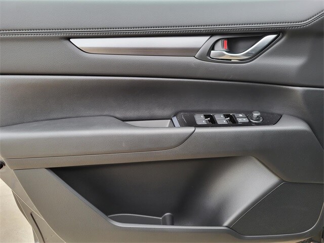 2025 Mazda CX-5 S Select Package - Photo 13