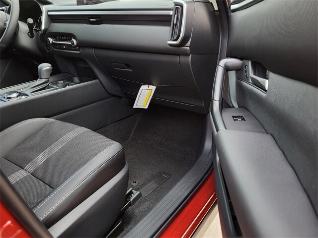 2025 Mazda CX-50 Preferred - Photo 8