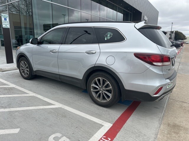 2019 Hyundai Santa Fe XL photo 3