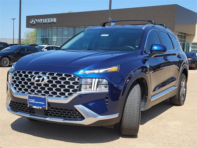 2022 Hyundai Santa Fe SEL photo 2