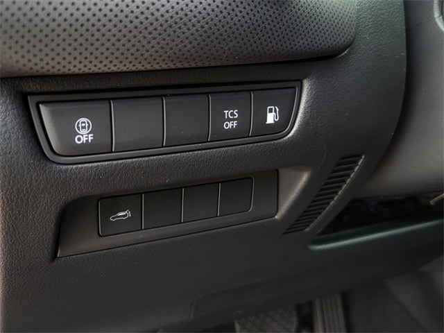 2025 Mazda CX-50 Preferred - Photo 18