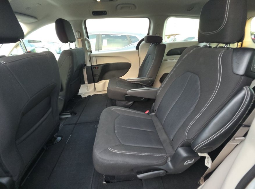 Used 2024 Chrysler Voyager LX Minivan/Van