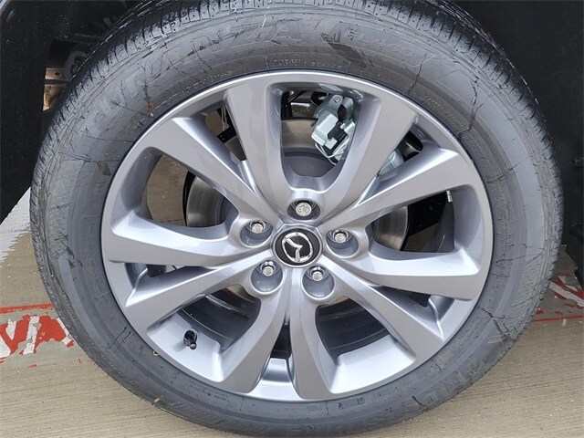 2025 Mazda CX-30 Premium - Photo 6