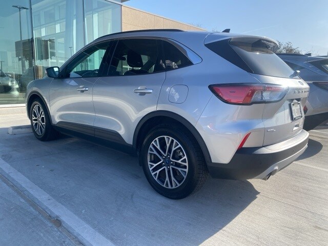 2020 Ford Escape SEL photo 3