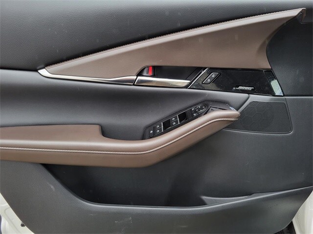 2025 Mazda CX-30 Premium - Photo 15
