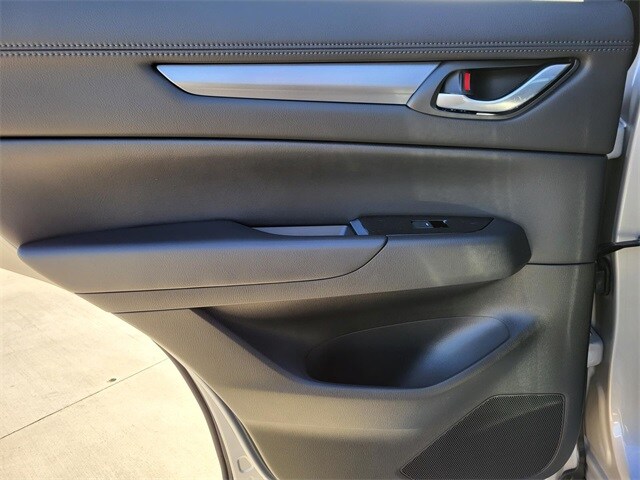 2025 Mazda CX-5 S Select Package - Photo 9