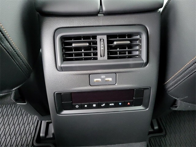 2025 Mazda CX-90 Select Package - Photo 13