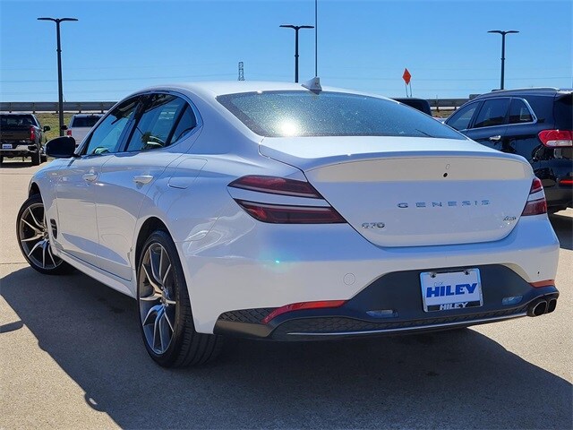 2023 Genesis G70 2.0T photo 3