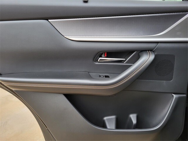 2025 Mazda CX-70 Premium Package - Photo 12