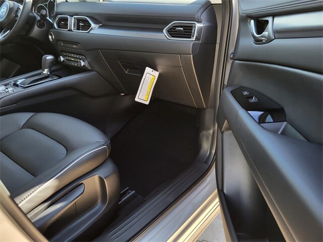 2025 Mazda CX-5 S Select Package - Photo 7