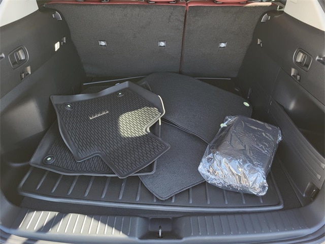 2025 Mazda CX-50 Premium - Photo 10