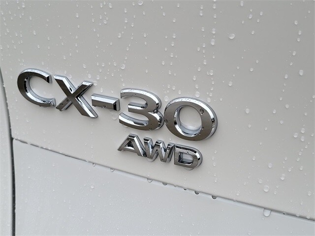 2025 Mazda CX-30 Premium - Photo 5