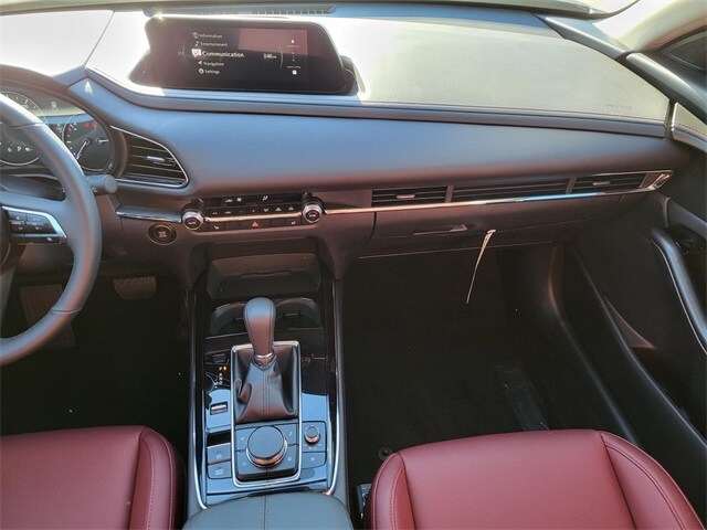 2025 Mazda CX-30 Carbon Edition - Photo 13